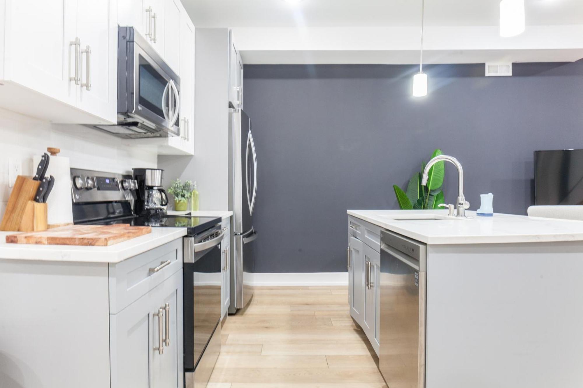 3bed3bath-wd-deskwifiheating Philadelphia